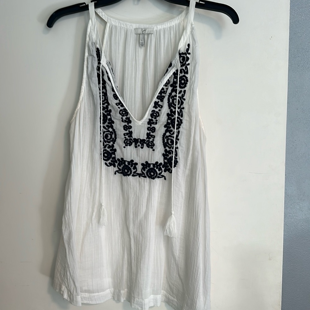 Joie embroidered tank size L